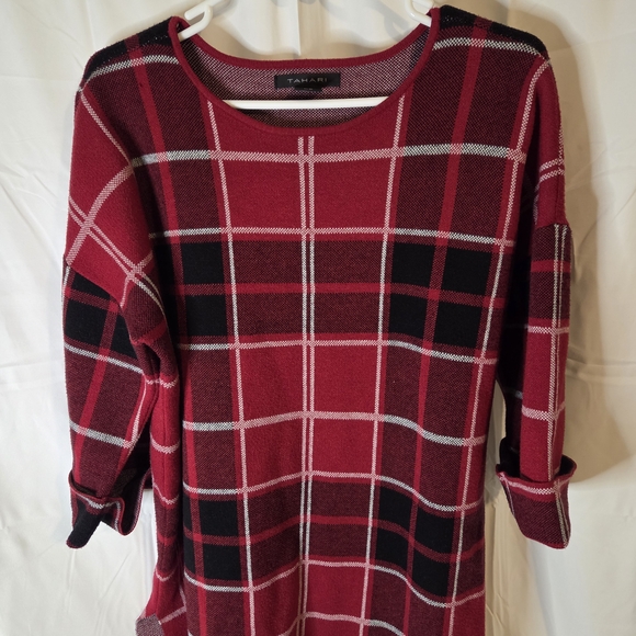 Tahari Tops - Tahari Red and Black Knit Sweater